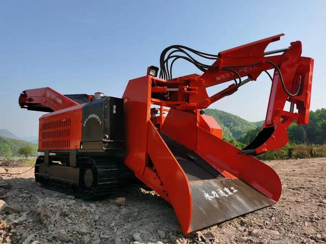 襄陽扒渣機生產廠家,卓力機械扒渣機大揭秘